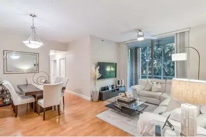 9755 NW 52nd St, Unit #112, Doral, FL 33178 - Photo 1