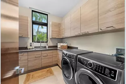 1850 NE 26th Ave, Unit #B, Fort Lauderdale, FL 33305 - Photo 35