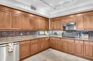 9 NE 20th Ave, Deerfield Beach, FL 33441 - Photo 13