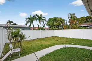8709 NW 57th Dr, Tamarac, FL 33321 - Photo 23