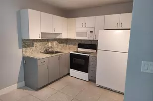 8709 NW 57th Dr, Tamarac, FL 33321 - Photo 29