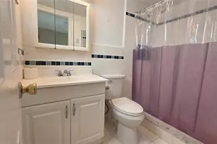 253 S Cypress Rd, Pompano Beach, FL 33060 - Photo 11