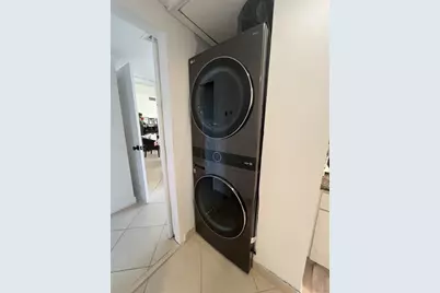 5600  Collins Ave, Unit #11P, Miami Beach, FL 33140 - Photo 11