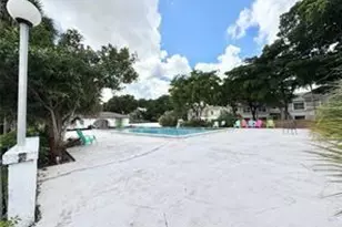 2810 Riverside Dr, Coral Springs, FL 33065 - Photo 3