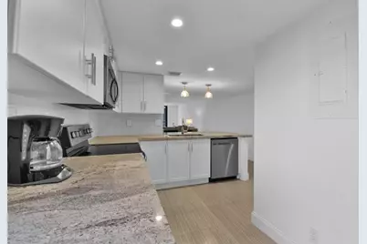 4201 N Ocean Dr, Unit #301, Hollywood, FL 33019 - Photo 19