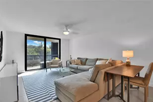 4201 N Ocean Dr, Hollywood, FL 33019 - Photo 13