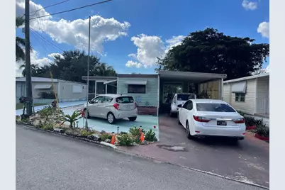 1865 SW 87th Ter, Davie, FL 33324 - Photo 1