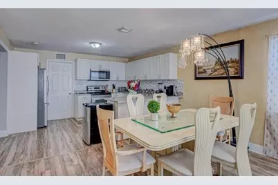 1105 W 34th St, Riviera Beach, FL 33404 - Photo 7