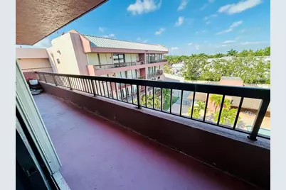 7040  Coral Way, Unit #501, Miami, FL 33155 - Photo 9