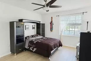 1581 NW 159th Ave, Pembroke Pines, FL 33028 - Photo 17