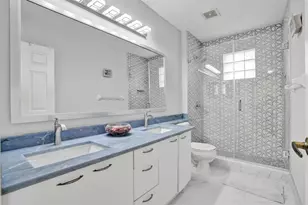 1581 NW 159th Ave, Pembroke Pines, FL 33028 - Photo 15