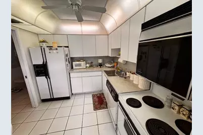 3080 N Course Dr, Unit #204, Pompano Beach, FL 33069 - Photo 23