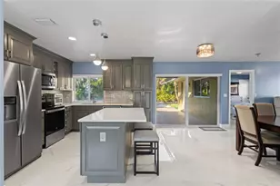 11305 NW 38th St, Coral Springs, FL 33065 - Photo 9