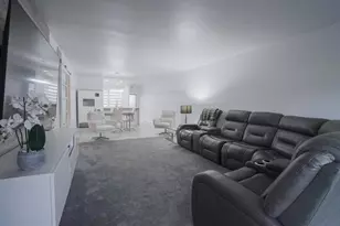 3201 Portofino Point, Coconut Creek, FL 33066 - Photo 9