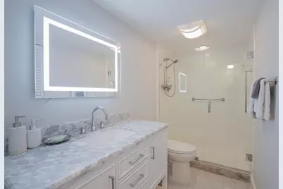 3201  Portofino Pt, Unit #F1, Coconut Creek, FL 33066 - Photo 13