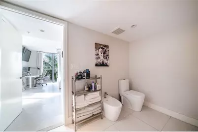 1133  102nd St, Unit #504, Bay Harbor Islands, FL 33154 - Photo 25