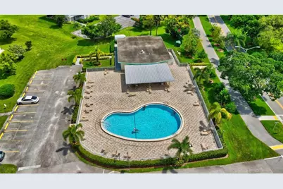 13  Lyndhurst A, Unit #13, Deerfield Beach, FL 33442 - Photo 29