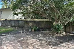 823 NE 14th Pl, Fort Lauderdale, FL 33304 - Photo 17