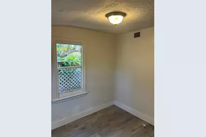 823 NE 14th Pl, Fort Lauderdale, FL 33304 - Photo 9