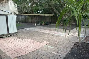 823 NE 14th Pl, Fort Lauderdale, FL 33304 - Photo 15