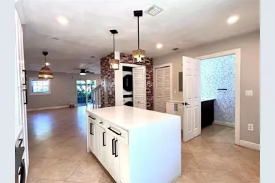 2314  Johnson St, Unit #23D, Hollywood, FL 33020 - Photo 13