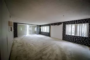 8760 Holly Ct, Tamarac, FL 33321 - Photo 7