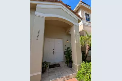 3822 SW 171st Ave, Miramar, FL 33027 - Photo 9