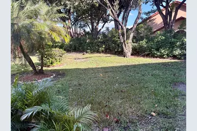 9384 S Belfort Cir, Unit #9384, Fort Lauderdale, FL 33321 - Photo 11