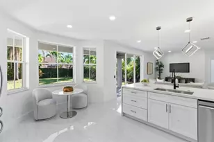 1170 Chenille Cir, Weston, FL 33327 - Photo 9