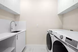 1215 N Victoria Park Rd, Fort Lauderdale, FL 33304 - Photo 17