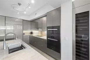 701 SE 21st Ave, Deerfield Beach, FL 33441 - Photo 11