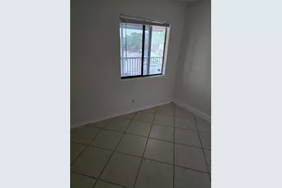 7931  Southgate Blvd, Unit #E-9, Pompano Beach, FL 33068 - Photo 9