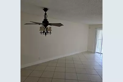 7931  Southgate Blvd, Unit #E-9, Pompano Beach, FL 33068 - Photo 5