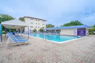 3201 Portofino Point, Coconut Creek, FL 33066 - Photo 35