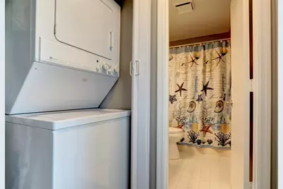 5725  Pelican Pointe Dr, Unit #4, Sebastian, FL 32958 - Photo 31