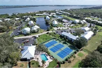 5725  Pelican Pointe Dr, Unit #4, Sebastian, FL 32958 - Photo 67