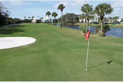 5725  Pelican Pointe Dr, Unit #4, Sebastian, FL 32958 - Photo 55