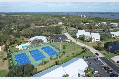 5725  Pelican Pointe Dr, Unit #4, Sebastian, FL 32958 - Photo 63