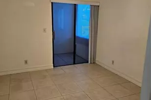 5583 Courtyard Dr, Margate, FL 33063 - Photo 15