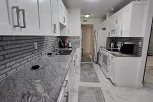 3400 Blue Lake Dr, Pompano Beach, FL 33064 - Photo 9