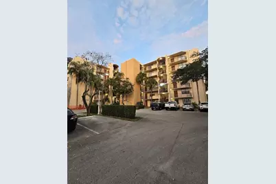 3400  Blue Lake Dr, Unit #604, Pompano Beach, FL 33064 - Photo 1