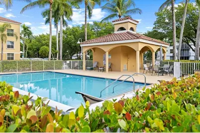 609 E Sheridan St, Unit #207, Hollywood, FL 33004 - Photo 25