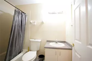 140 Royal Palm Ct, Plantation, FL 33317 - Photo 25