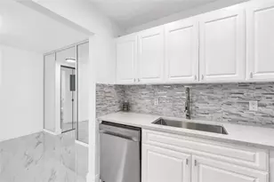 242 Tilford L, Deerfield Beach, FL 33442 - Photo 9