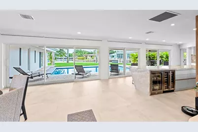 1725 NE 23rd Avenue, Fort Lauderdale, FL 33305 - Photo 15