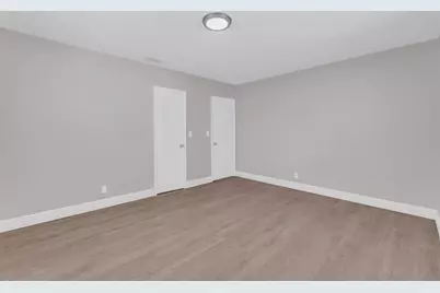 3240  Sheridan Ln, Hollywood, FL 33021 - Photo 23