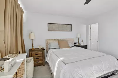 1531 SE 15th St, Unit #7, Fort Lauderdale, FL 33316 - Photo 11