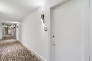 2960 NE 207th St, Miami, FL 33180 - Photo 23