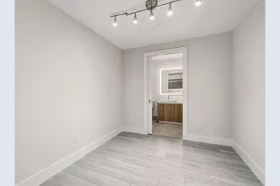 2960 NE 207th St, Unit #1108, Miami, FL 33180 - Photo 15