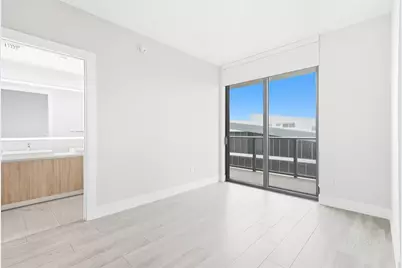 2960 NE 207th St, Unit #1108, Miami, FL 33180 - Photo 17